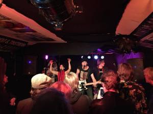 12226446_743985785745978_1367118147_n